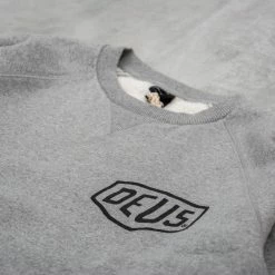 Deus Ex Machina Berlin Address Crew- Grey Marle -Kyosho Shop BerlinAddressCrew GreyMarle2 1024x1024