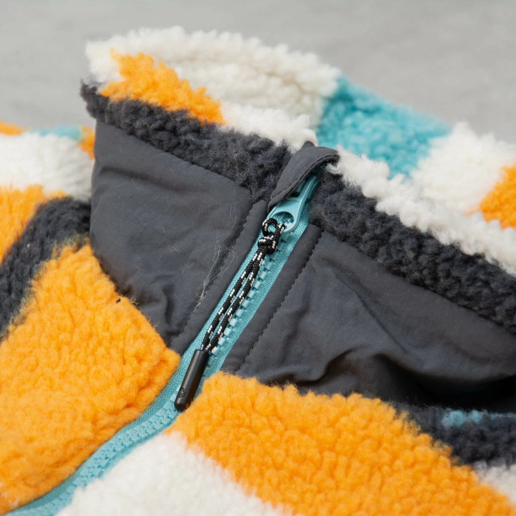 Penfield Mattawa Geo Print Polar Fleece - Apricot 2 Penfield Mattawa Geo Print Polar Fleece - Apricot - Image 2